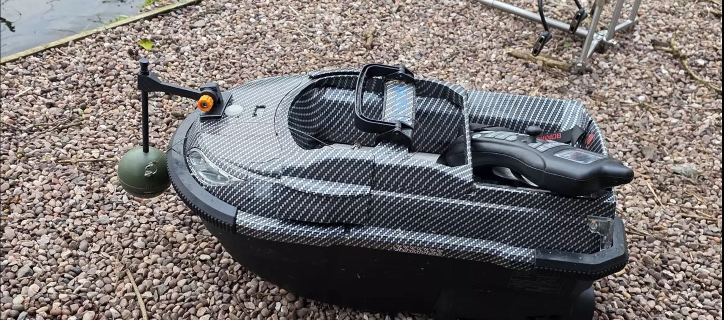 BOATMAN VULCAN Front  Deeper Bait Boat arm